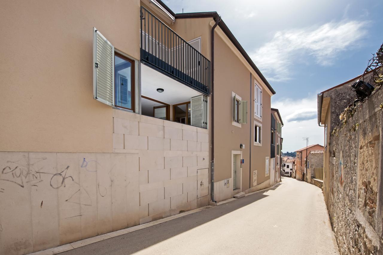Apartment Campanile Rovinj Exterior photo